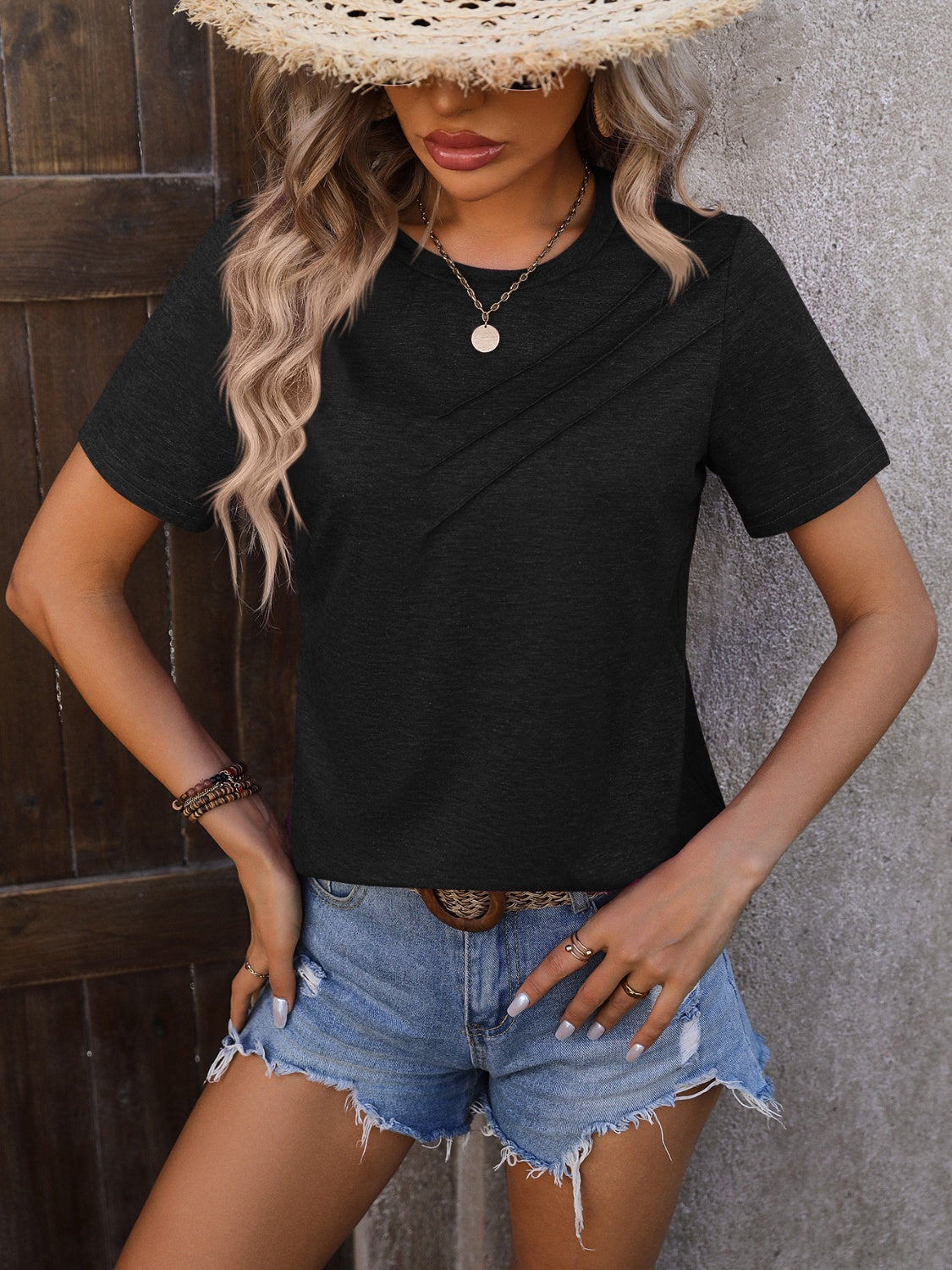 Heathered Round Neck Short Sleeve T-Shirt